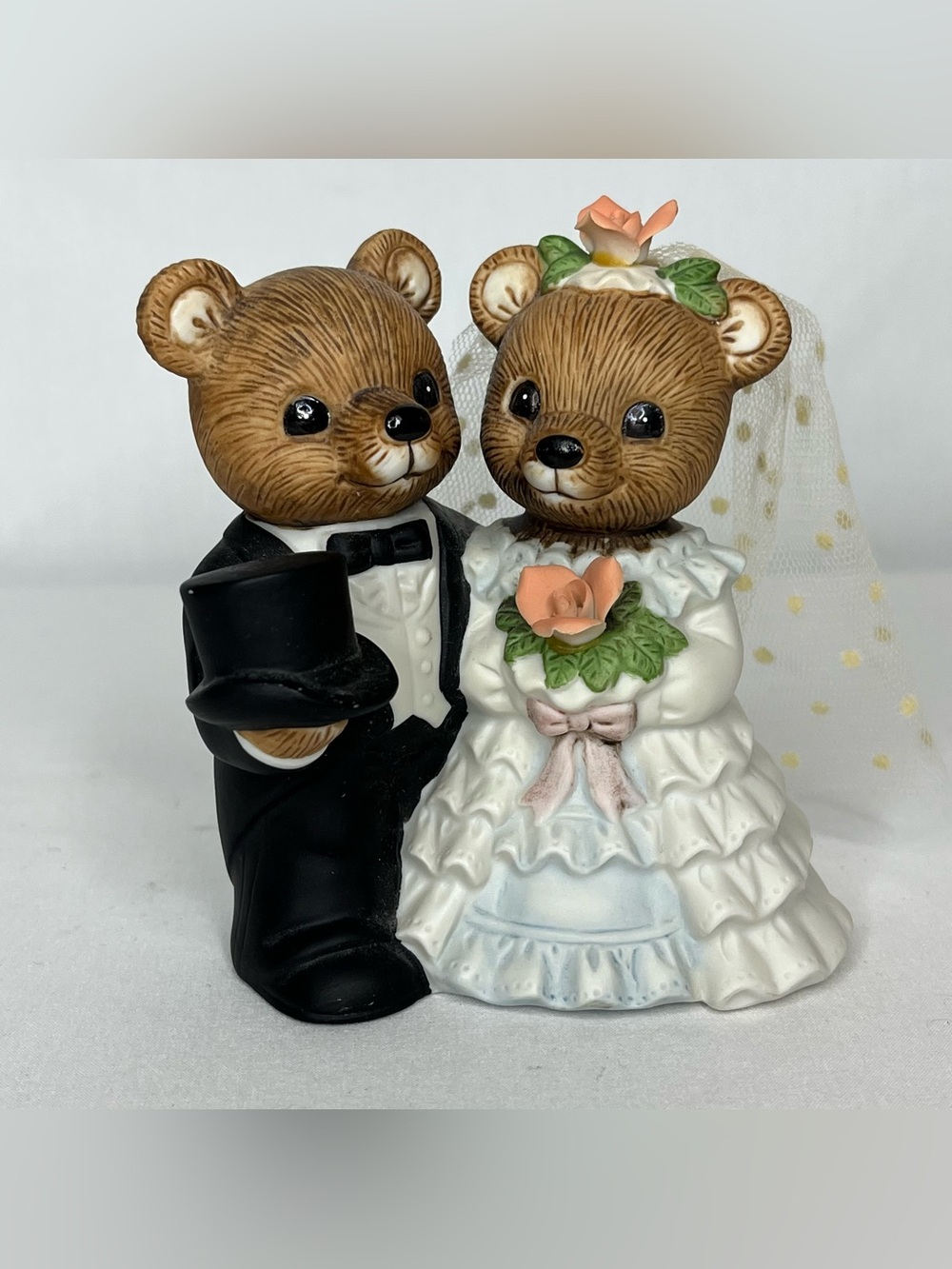 Vintage Homco #1407 Porcelain Teddy Bear Bride & Groom. 4" Tall. Wedding